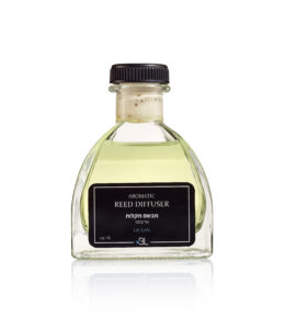 Reed Diffuser Close